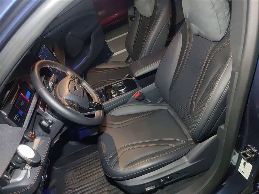 Ford Mustang Mach-E 2022 car image #9