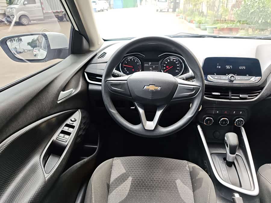 雪佛兰 科沃兹 2022 汽车图片 #9