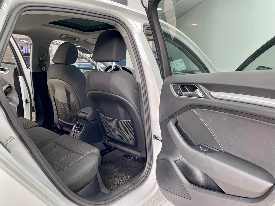 奥迪 奥迪A3 2019 汽车图片 #9