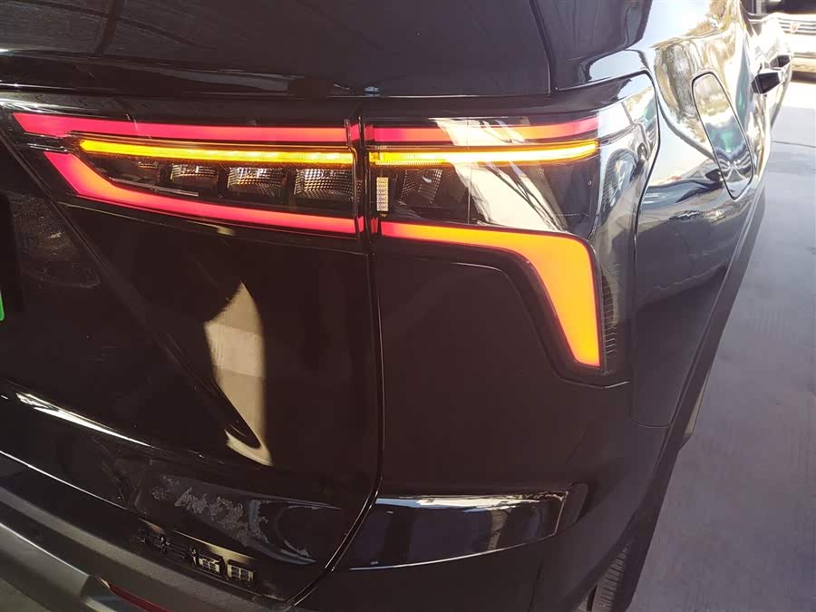 Chevrolet Equinox Plus 2024 #9 Chevrolet Equinox Plus 2024 car image #9