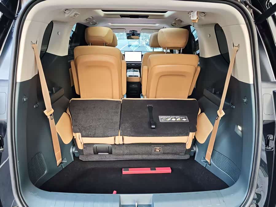 GAC Trumpchi E8 New Energy 2024 #9 GAC Trumpchi E8 New Energy 2024 car image #9