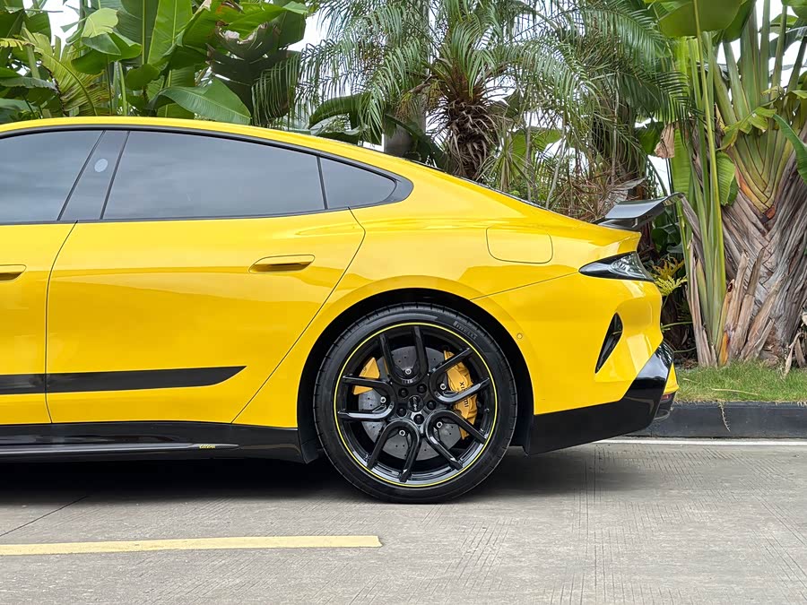 小米汽车 小米SU7 Ultra 2025 汽车图片 #9