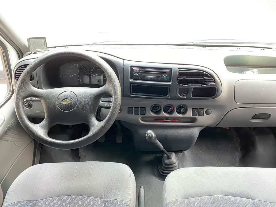 Ford Transit Classic 2016 #9 Ford Transit Classic 2016 car image #9