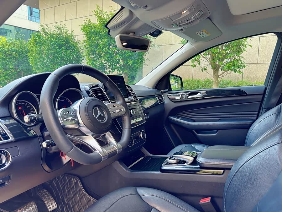 Mercedes-Benz GLE Coupe AMG 2020 image de voiture #9