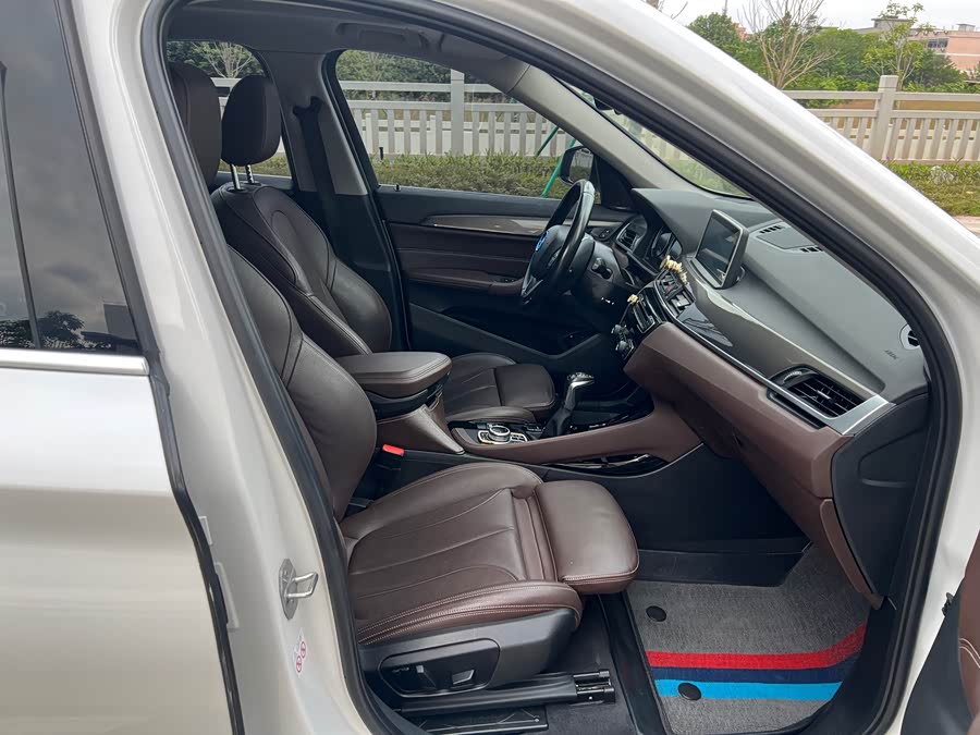 BMW X1 New Energy 2018 car image #9