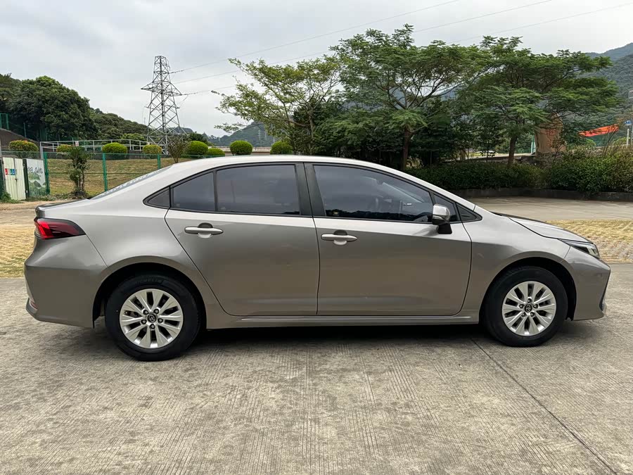 Toyota Corolla 2020 car image #9
