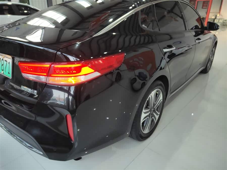 起亚 起亚K5新能源 2019 汽车图片 #9