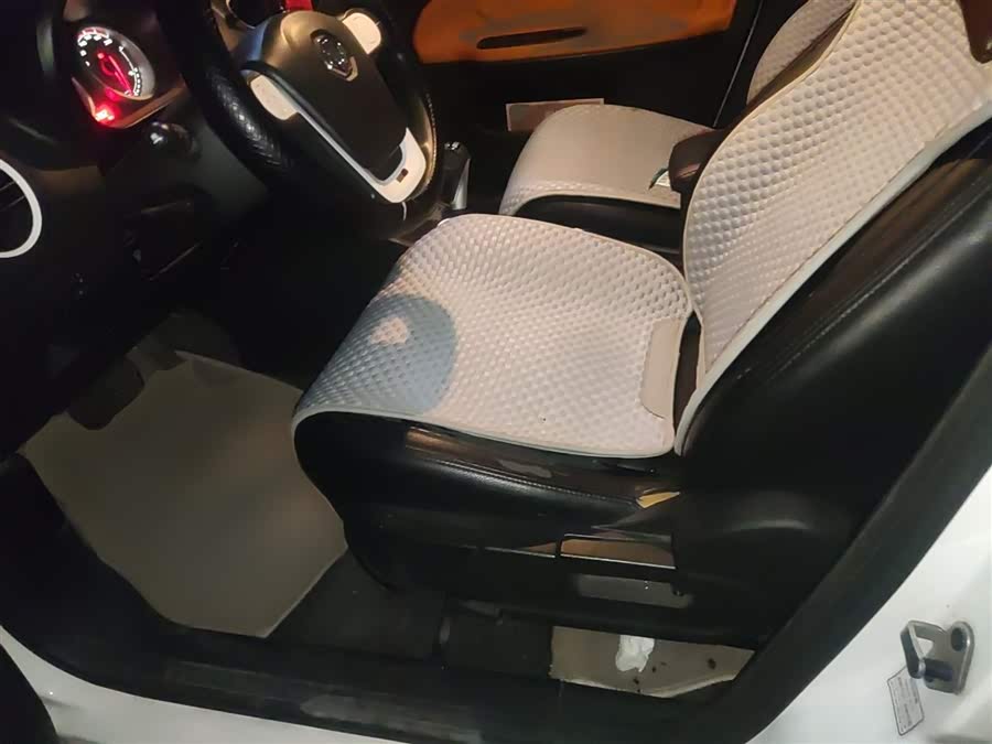 MG 3 SW 2017 car image #9