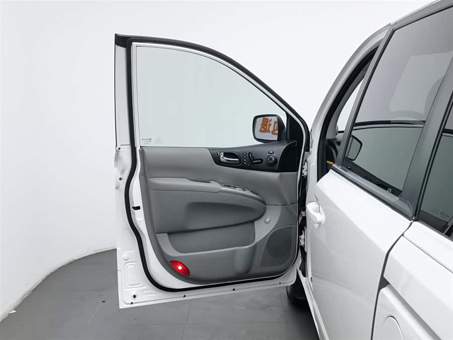 起亚 起亚VQ 2010 汽车图片 #9