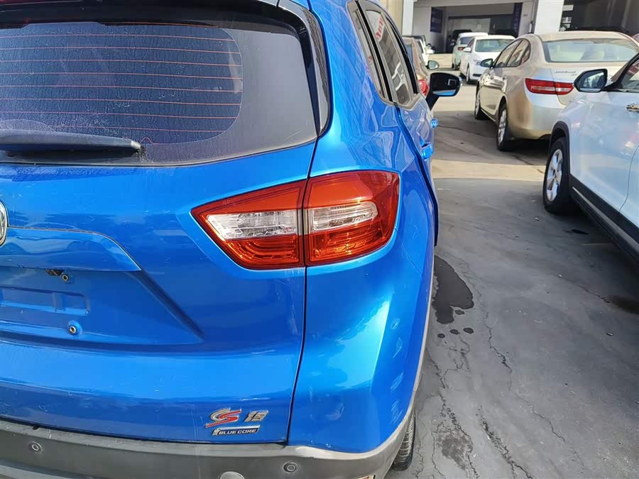 Changan CS15 2017 #9 Changan CS15 2017 car image #9