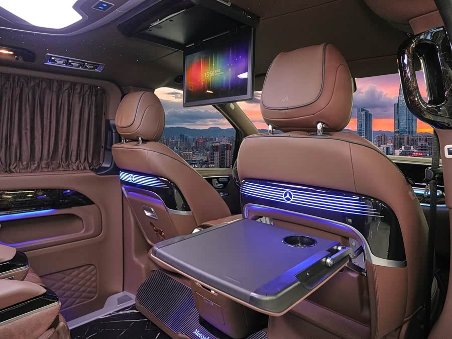 Mercedes-Benz Vito 2025 car image #9