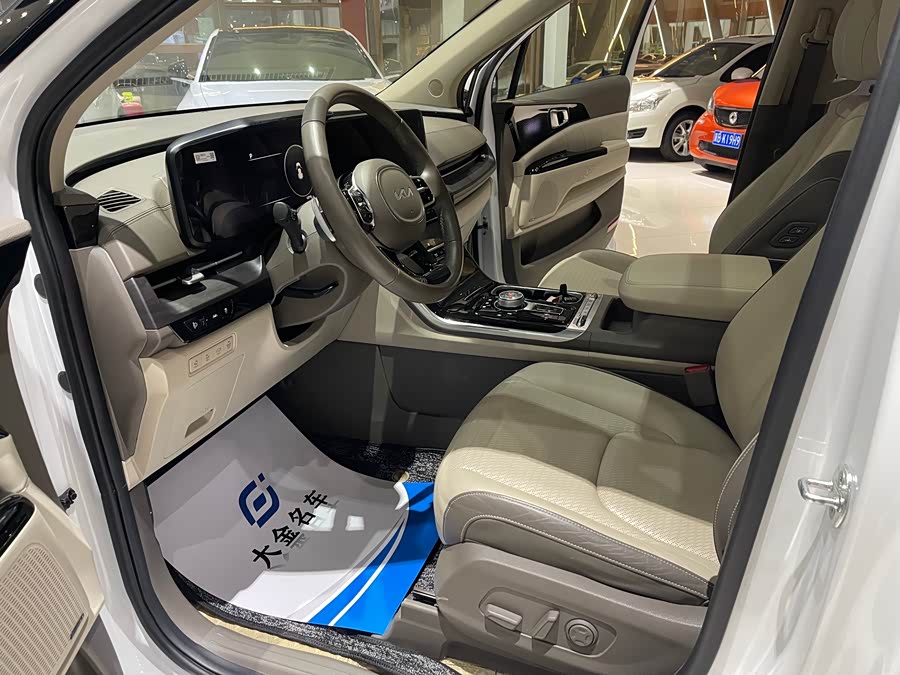 Kia Carnival 2021 image de voiture #9