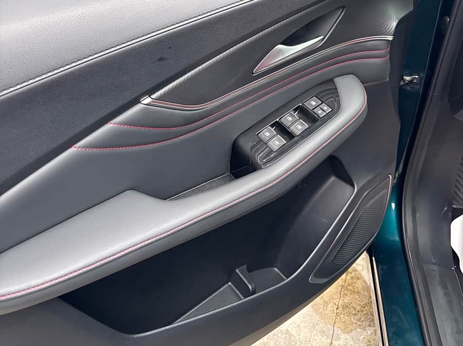 Forthing T5 EVO 2021 image de voiture #9