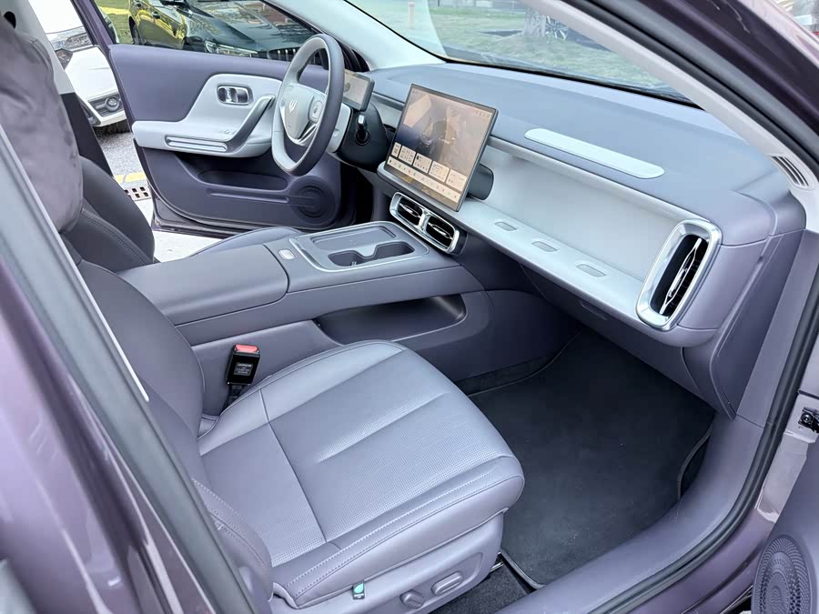 零跑汽车 零跑B01 2025 汽车图片 #9