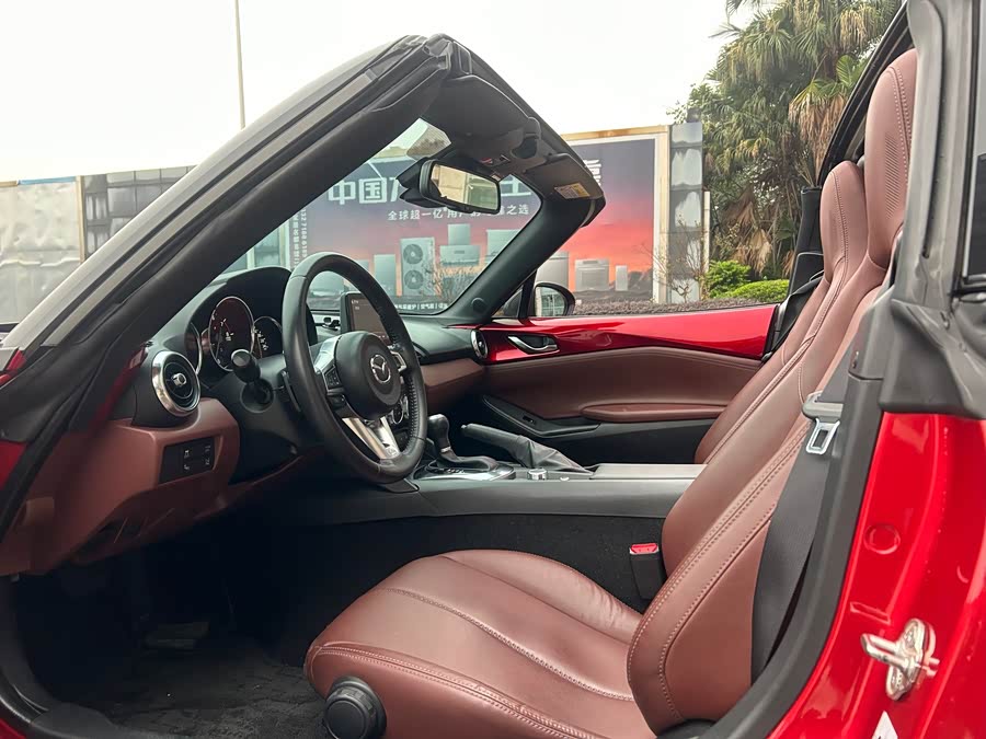 Mazda MX-5 2018 immagine di auto #9