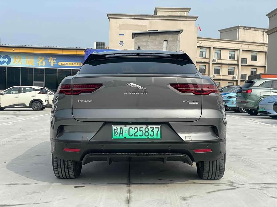 2020 car image #9
