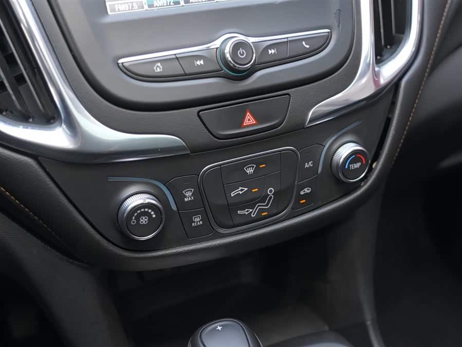 Chevrolet Equinox 2019 #9 Chevrolet Equinox 2019 car image #9