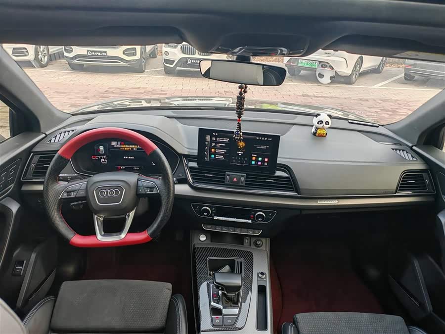 Audi Q5L Sportback 2021 car image #9