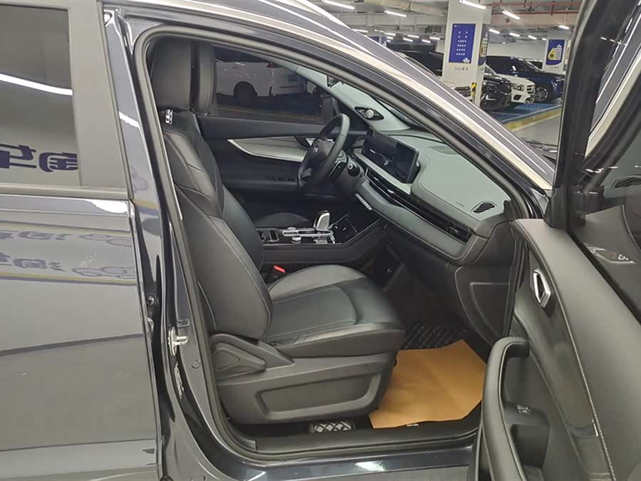 Chery Tiggo 8 Plus 2022 car image #9