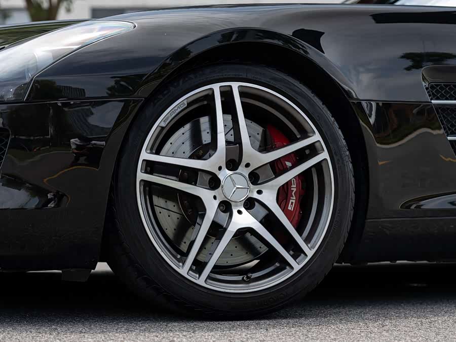 Mercedes-Benz SLS AMG 2015 car image #9