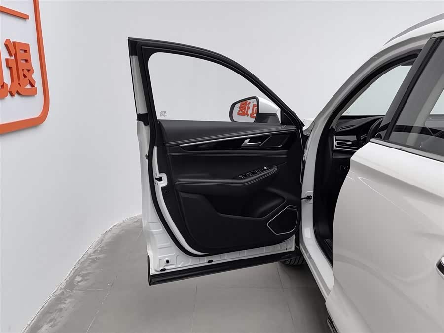 Changan CS85 Coupe 2019 #9 Changan CS85 Coupe 2019 car image #9