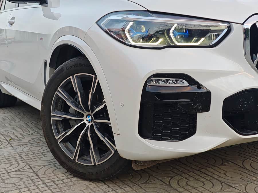 BMW X5 (Imported) 2019 #9 BMW X5 (Imported) 2019 car image #9