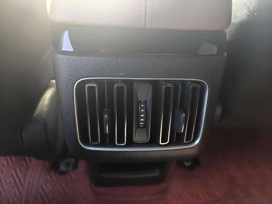 BYD Song Plus 2021 immagine di auto #9