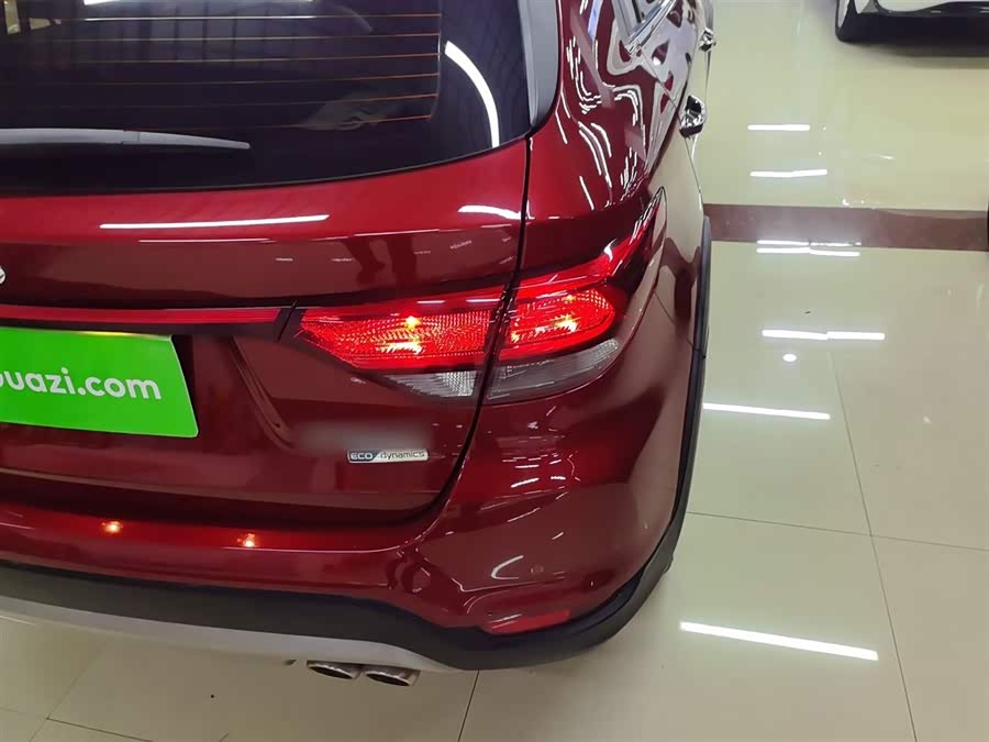 Kia Rio Cross 2018 صورة سيارة #9