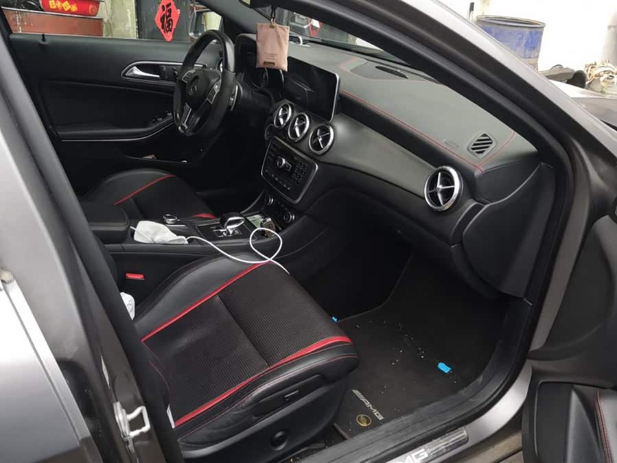 Mercedes-Benz GLA AMG 2015 car image #9