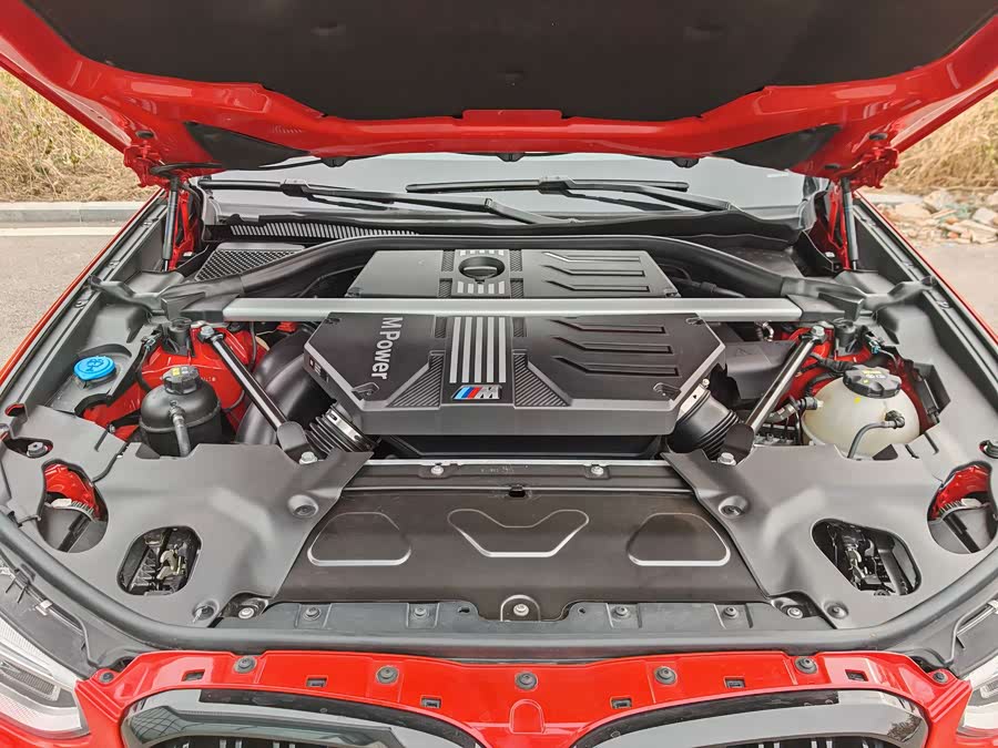 BMW X4 M 2021 immagine di auto #9