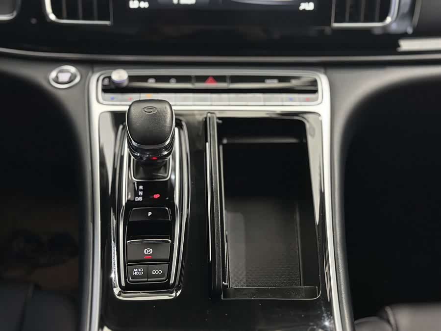 GAC Trumpchi M8 2022 #9 GAC Trumpchi M8 2022 car image #9