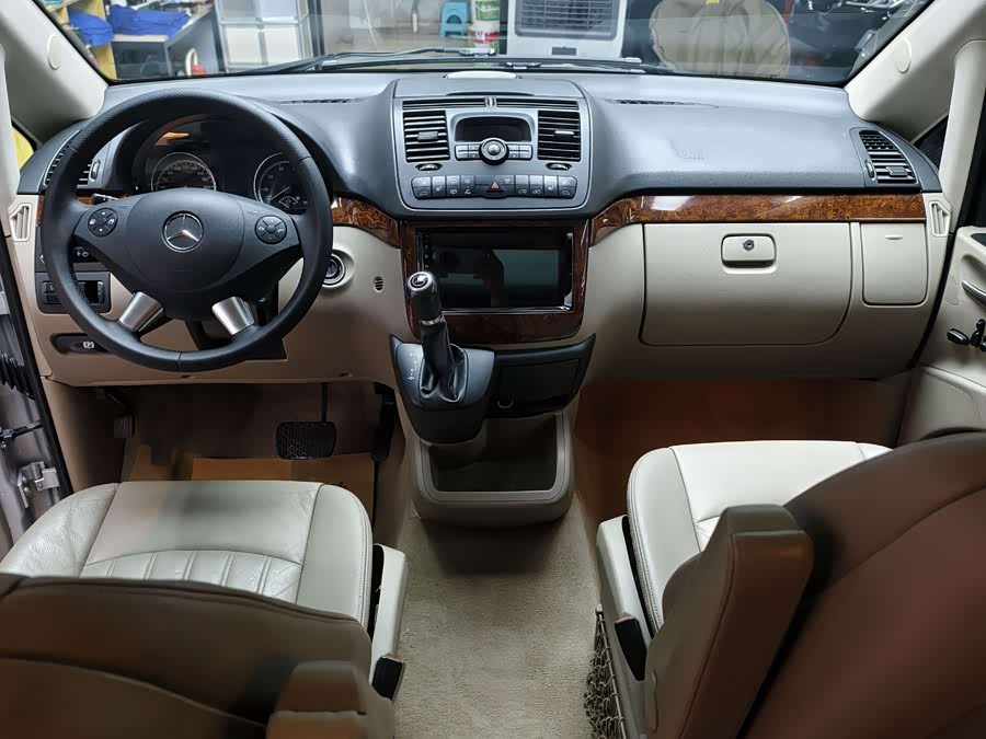 奔驰 唯雅诺 2013 汽车图片 #9