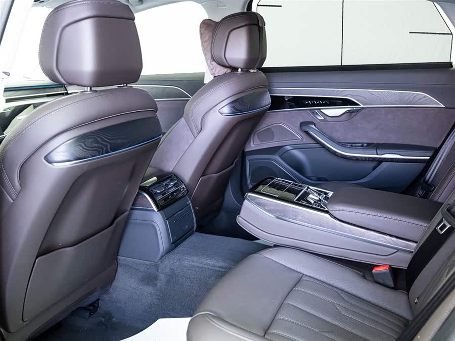Audi A8 2025 car image #9