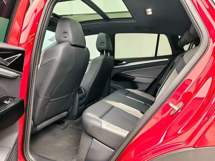 Volkswagen ID.4 Crozz 2021 #9 Volkswagen ID.4 Crozz 2021 car image #9