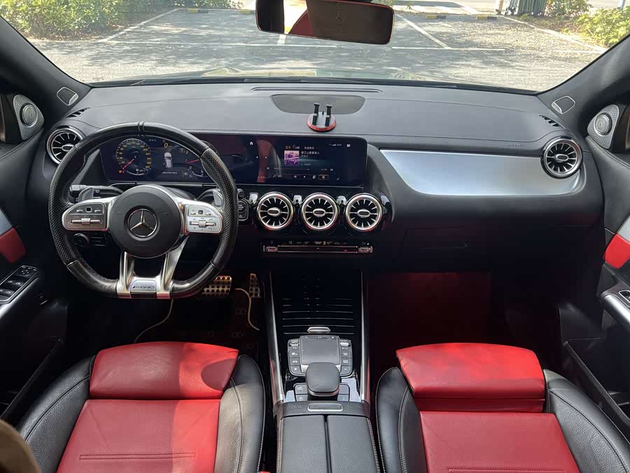 Mercedes-Benz GLA AMG 2021 car image #9