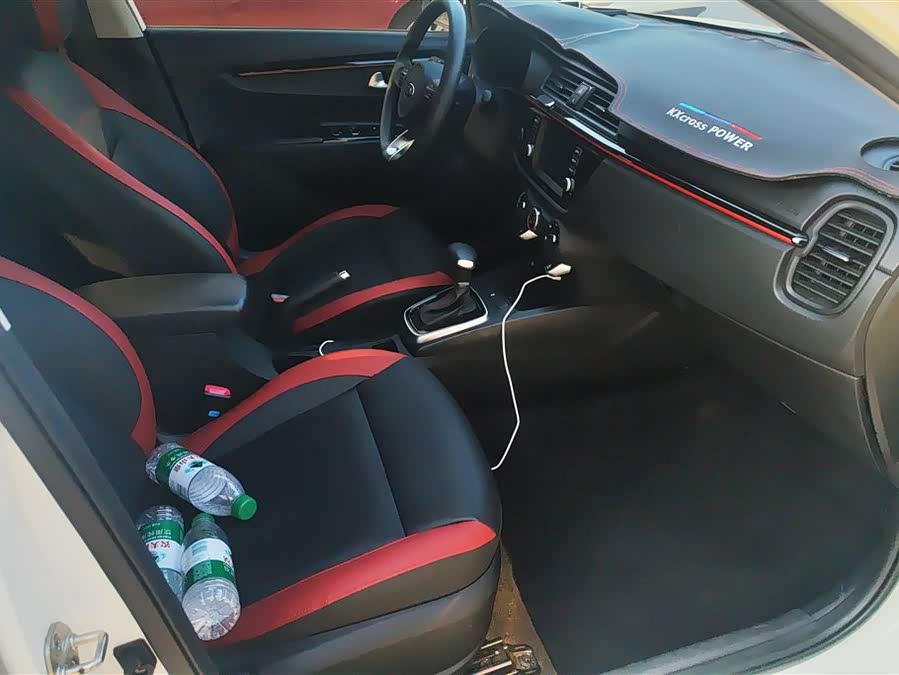 Kia Rio Cross 2019 car image #9