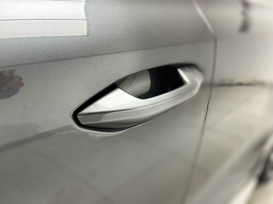 Audi A8 2021 imagen de coche #9