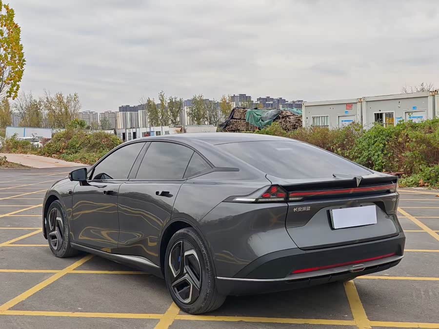 Deepal L07 2024 #9 Deepal L07 2024 car image #9