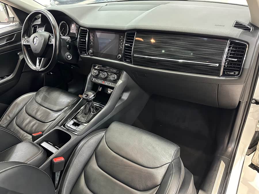 Skoda Kodiaq 2017 car image #9