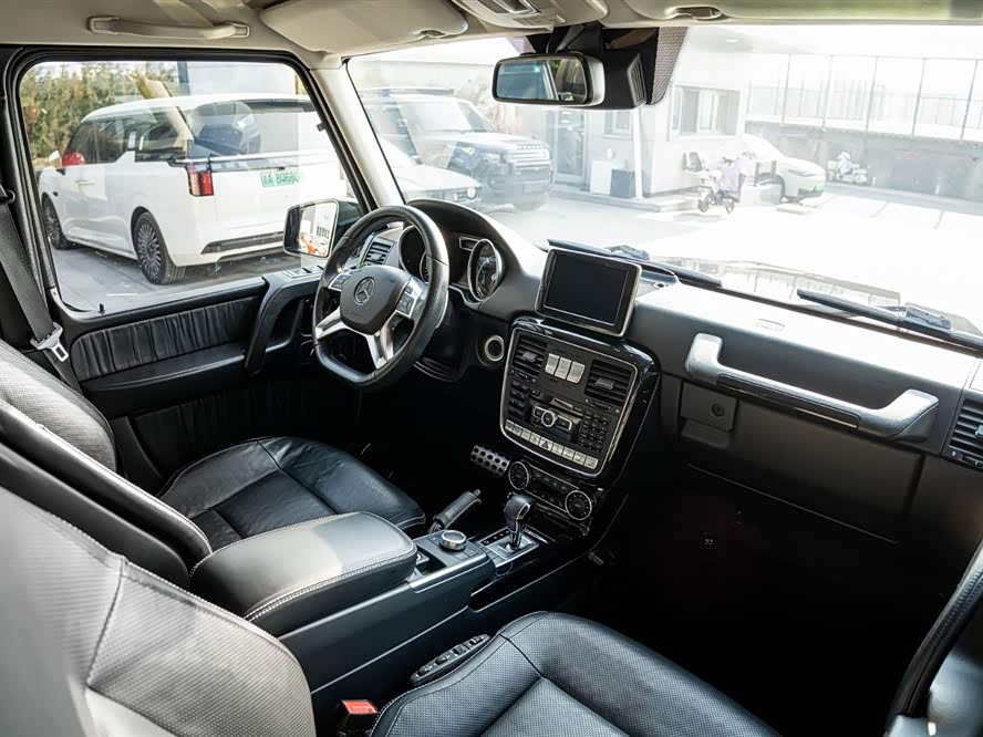 Mercedes-Benz G Class 2016 صورة سيارة #9