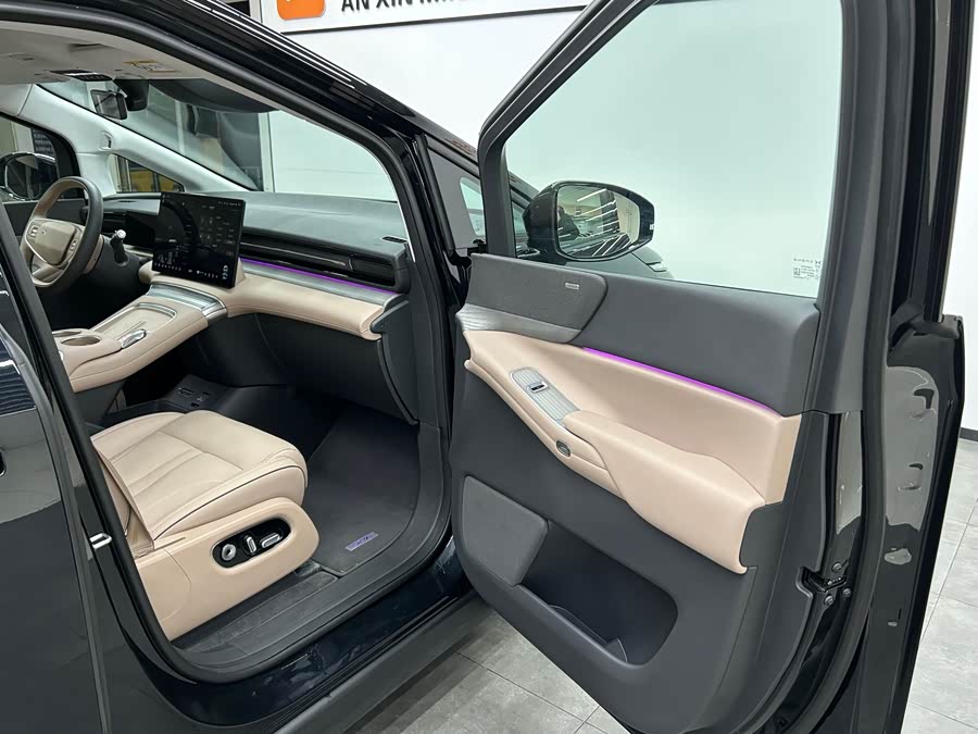 Xpeng X9 2025 #9 Xpeng X9 2025 immagine di auto #9