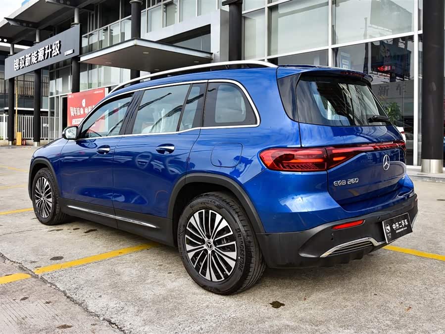 Mercedes-Benz EQB Class 2025 #9 Mercedes-Benz EQB Class 2025 car image #9