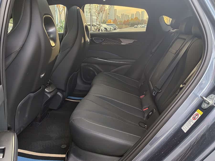 BYD Seal 2025 #9 BYD Seal 2025 صورة سيارة #9