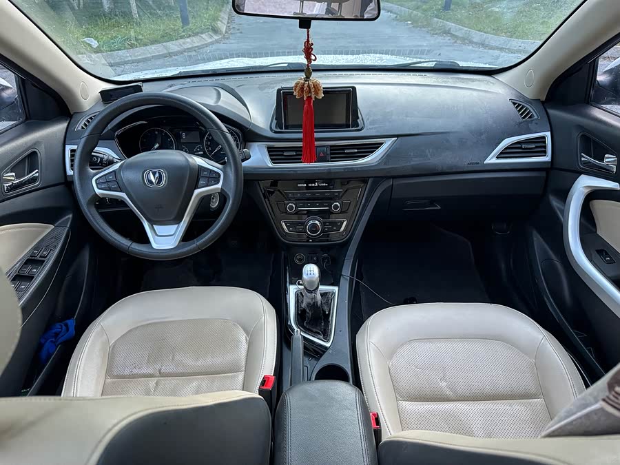 Changan Alsvin V7 2015 car image #9