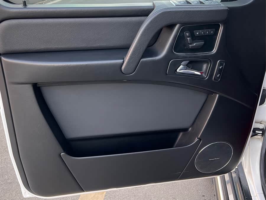 Mercedes-Benz G Class 2017 صورة سيارة #9