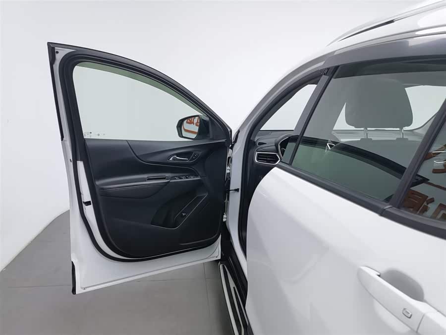 Chevrolet Equinox 2020 #9 Chevrolet Equinox 2020 car image #9