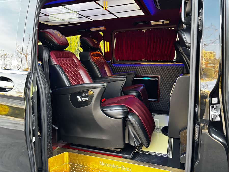 Mercedes-Benz Vito 2018 car image #9