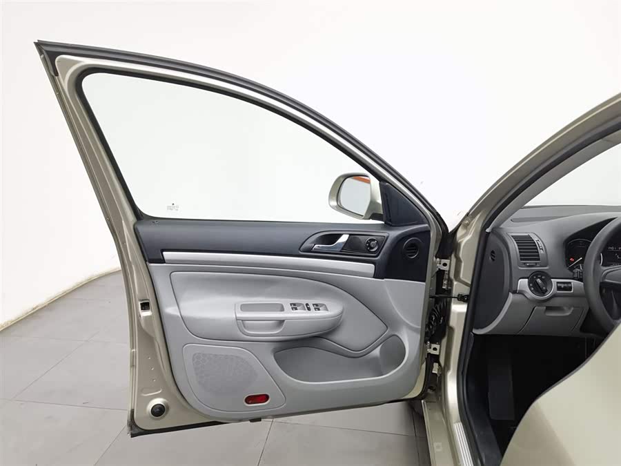 Skoda Octavia 2014 car image #9