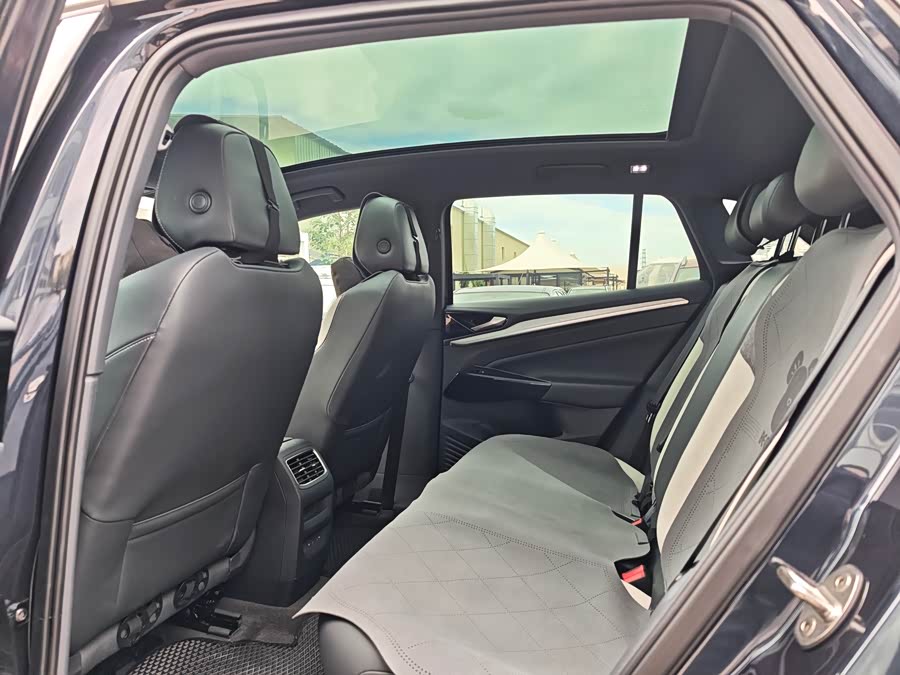 Volkswagen ID.4 Crozz 2023 car image #9