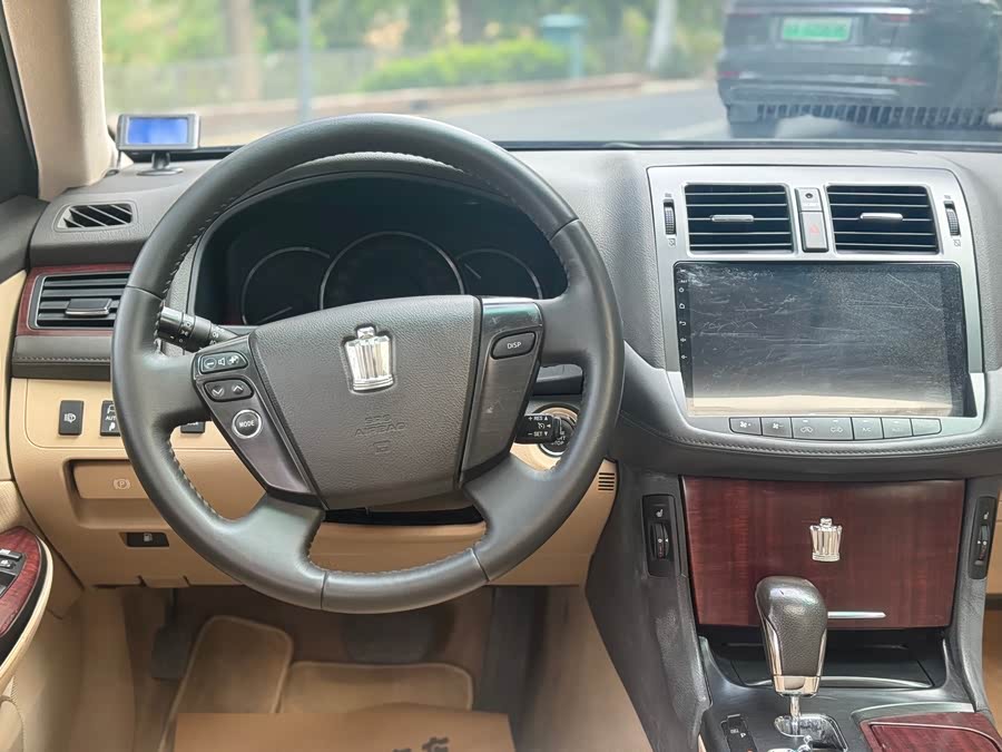 丰田 皇冠 2012 汽车图片 #9